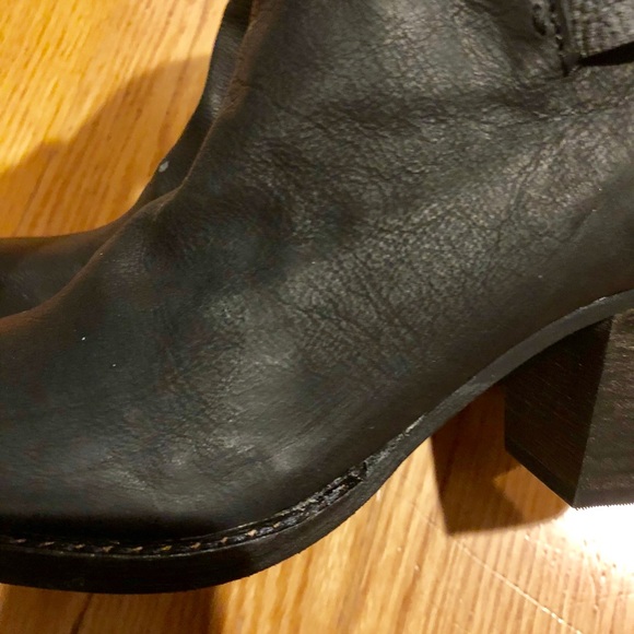 Black booties - Picture 4 of 5